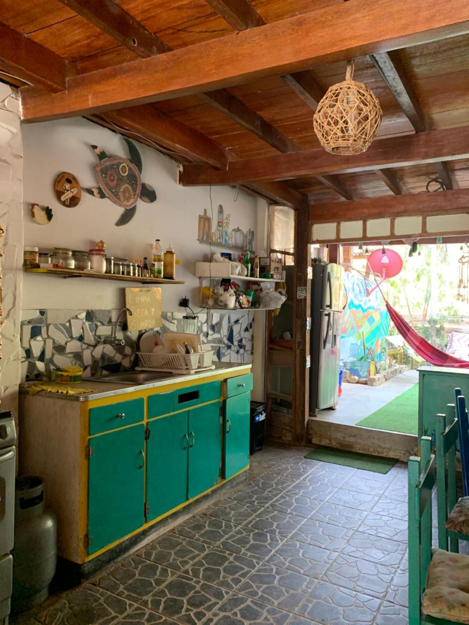 Wiracocha Hostal Mancora Exterior photo