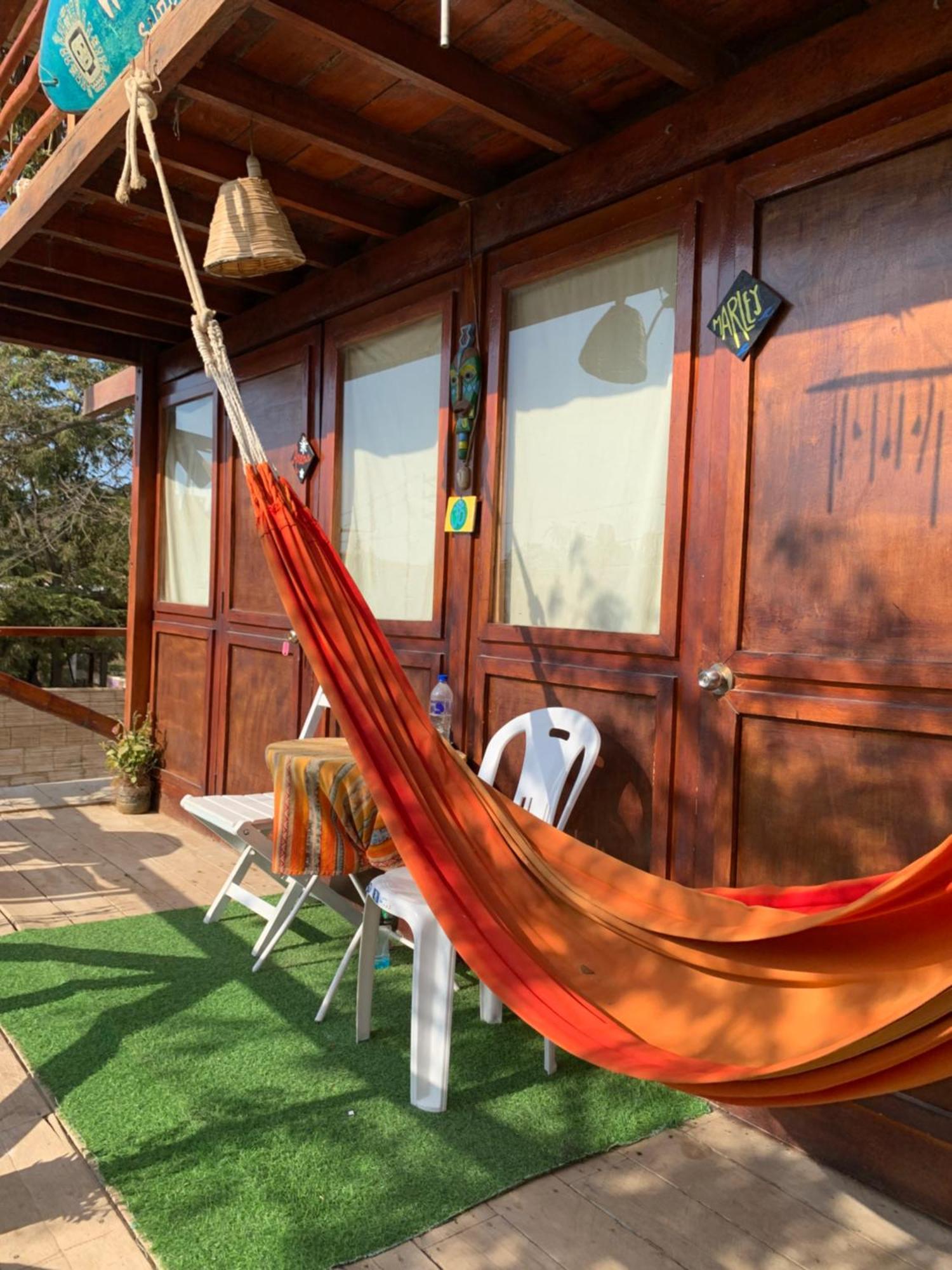 Wiracocha Hostal Mancora Exterior photo