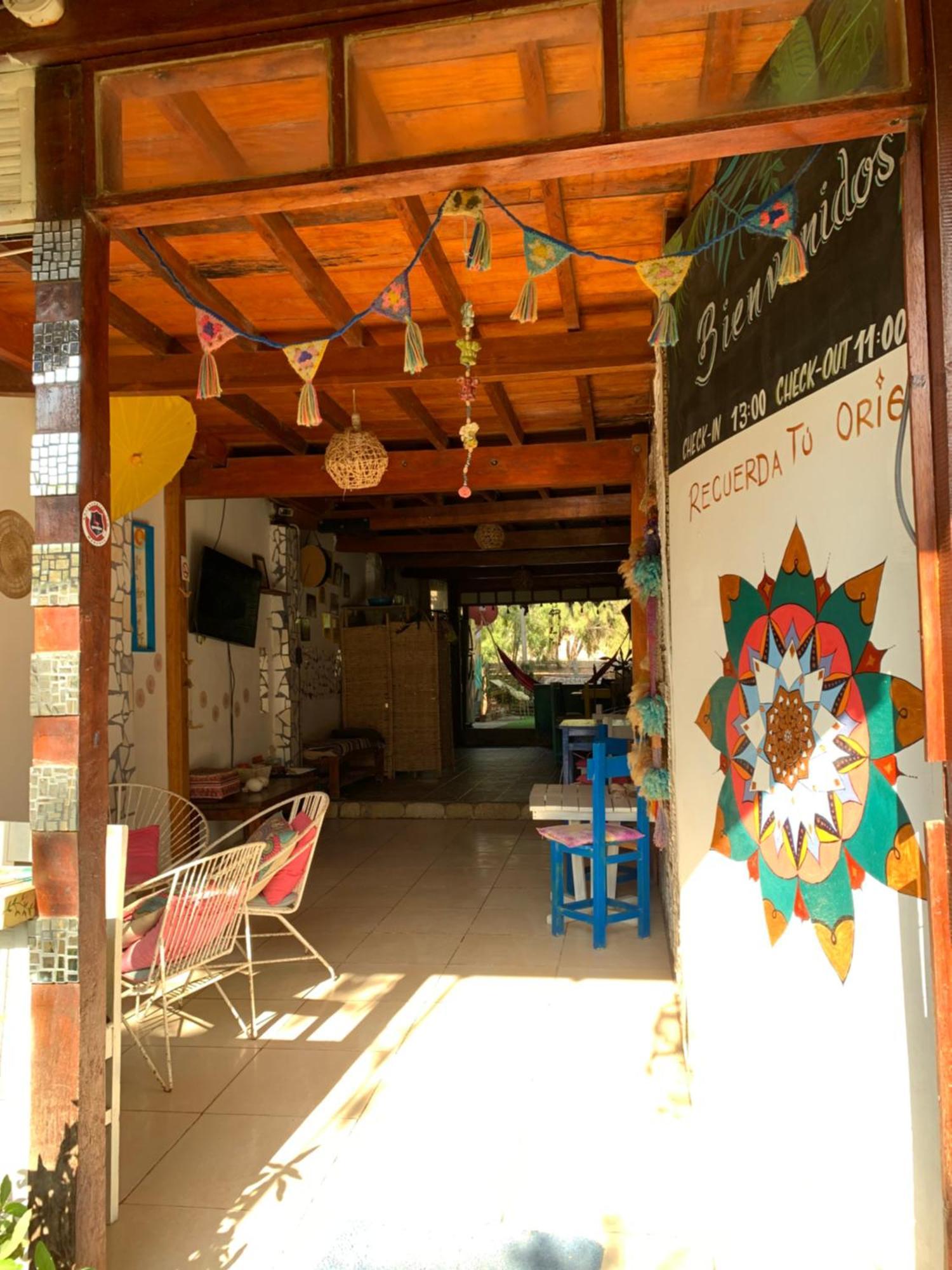 Wiracocha Hostal Mancora Exterior photo
